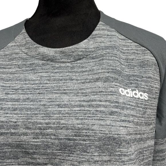 💎 Adidas Women's Xpressive Crop Sweatshirt - Picture 4 of 9